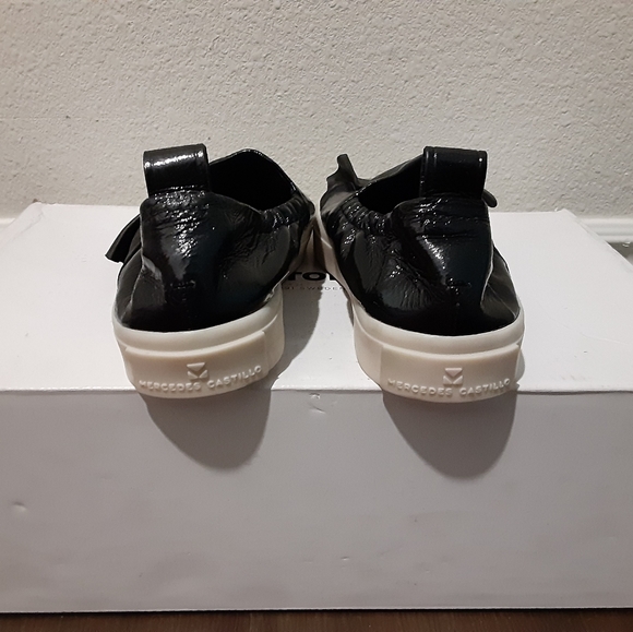 Mercedes Castillo - Picture 7 of 8